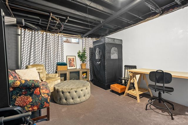 3519 Oak Tree Drive, Kalamazoo, MI 49048