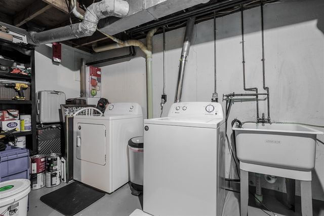 3519 Oak Tree Drive, Kalamazoo, MI 49048