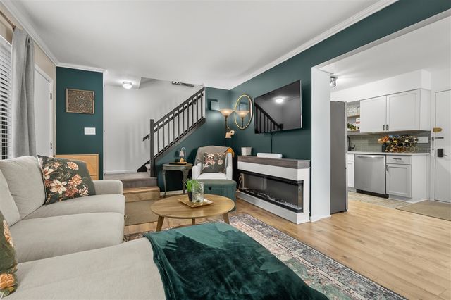 3519 Oak Tree Drive, Kalamazoo, MI 49048