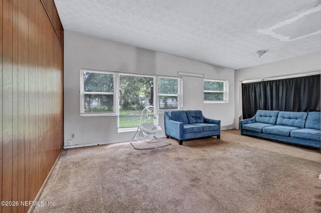 4022 TYNDALE Drive, Jacksonville, FL 32210