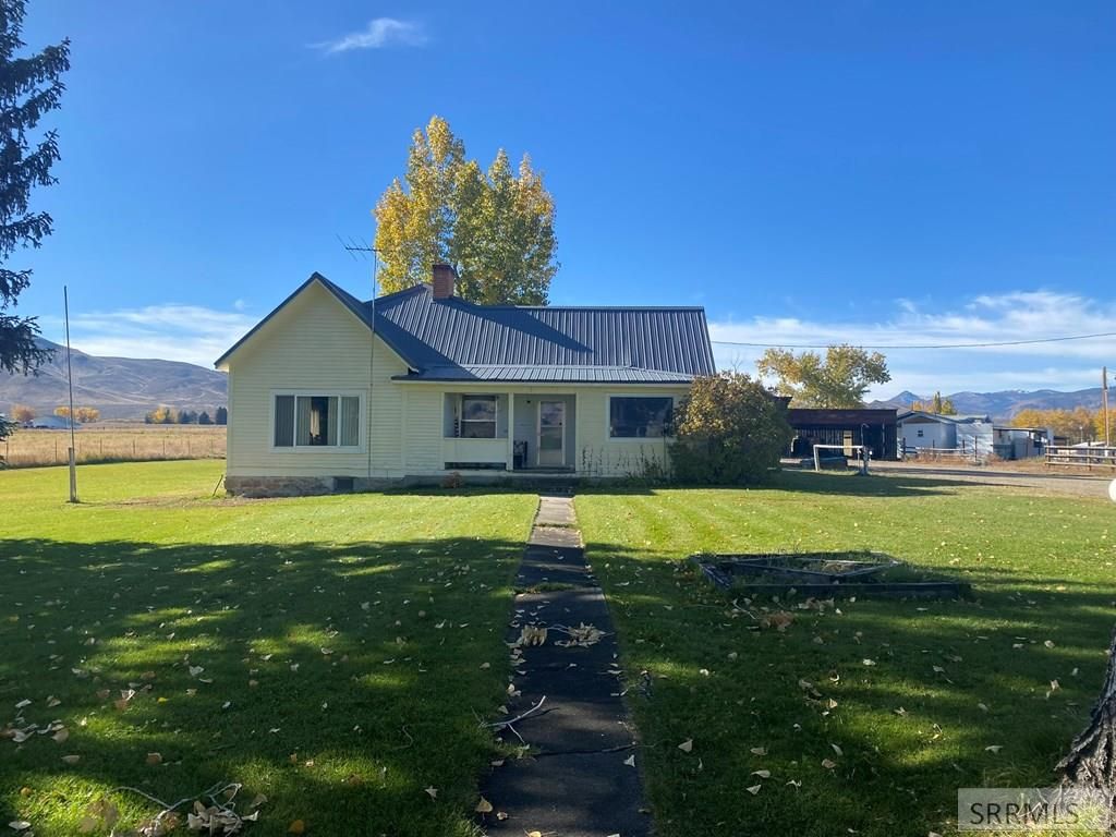 Image 62 of property listing at 2651 Challis Creek Road, Challis, ID 83226