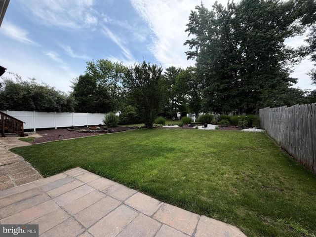 9407 PERRY HALL, Nottingham, MD 21236