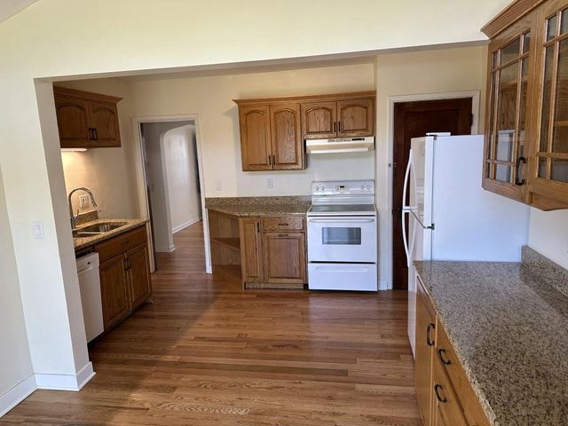 2734 Coolidge Street, Madison, WI 53704