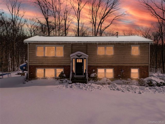 125 Cedar Flats Road, Stony Point, NY 10980