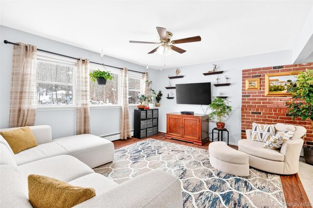 125 Cedar Flats Road, Stony Point, NY 10980