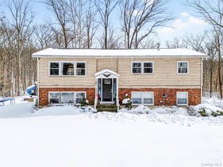 125 Cedar Flats Road, Stony Point, NY 10980