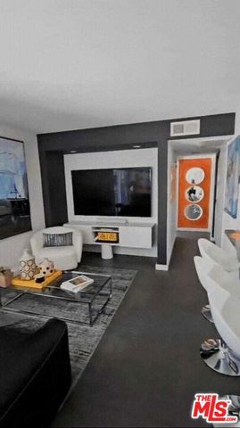 3060 E Sunflower Circle, Palm Springs, CA 92262