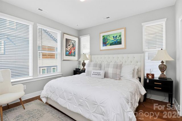 2111 Isom Street, Charlotte, NC 28208