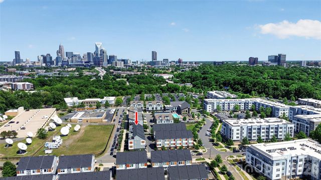 2111 Isom Street, Charlotte, NC 28208