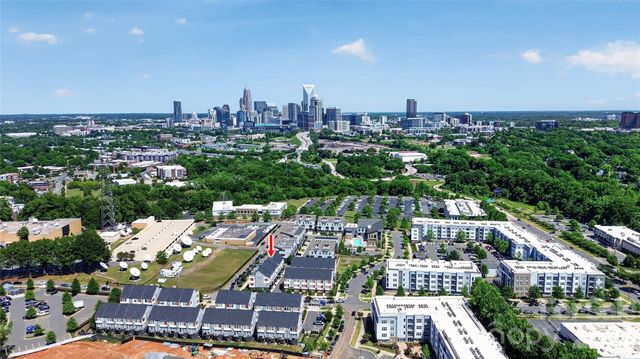 2111 Isom Street, Charlotte, NC 28208