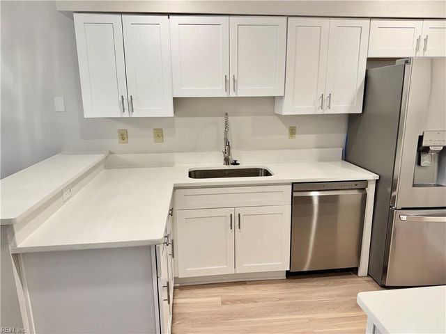 836 Shoal Creek TRL, Chesapeake, VA 23320