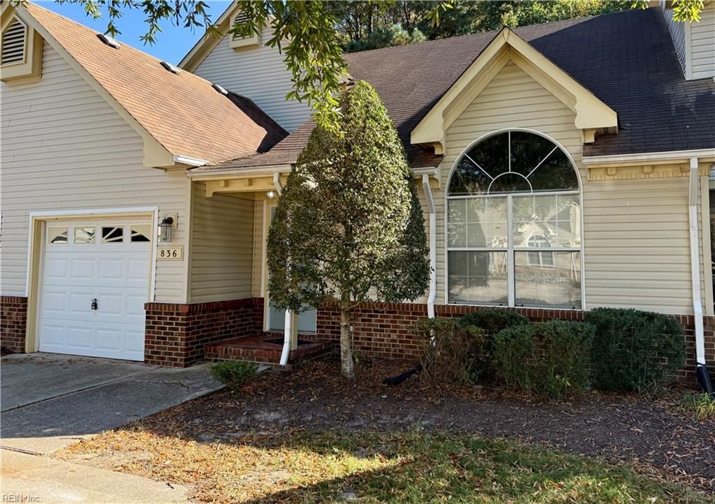 836 Shoal Creek TRL, Chesapeake, VA 23320