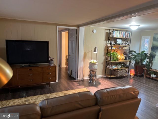 153 ROCKY RUN RD, Fredericksburg, VA 22406