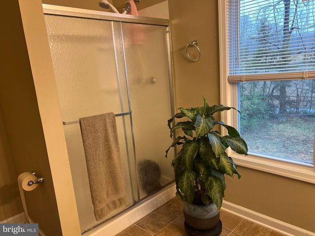 153 ROCKY RUN RD, Fredericksburg, VA 22406