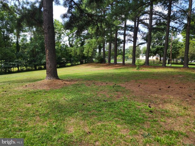 153 ROCKY RUN RD, Fredericksburg, VA 22406