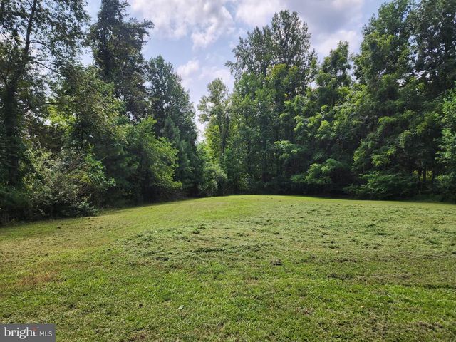 153 ROCKY RUN RD, Fredericksburg, VA 22406