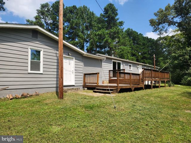 153 ROCKY RUN RD, Fredericksburg, VA 22406