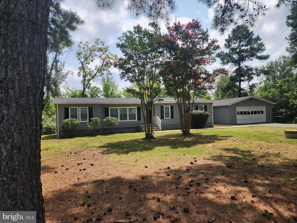 153 ROCKY RUN RD, Fredericksburg, VA 22406