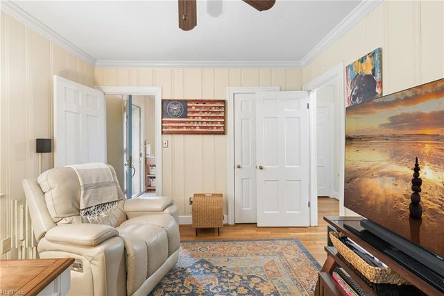 19 Brandon RD, Newport News, VA 23601