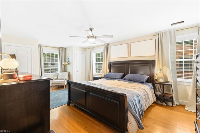 19 Brandon RD, Newport News, VA 23601