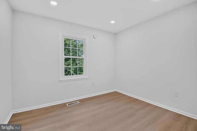 7623 HEATHERTON LN, Potomac, MD 20854