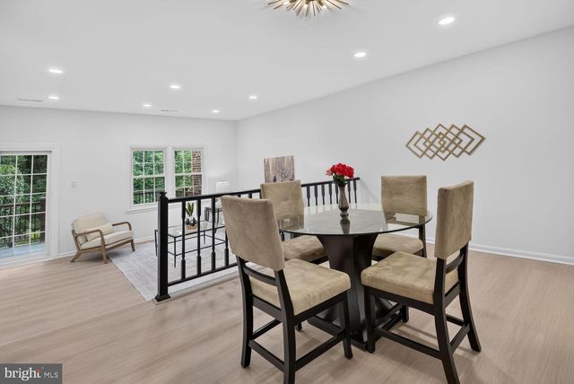 7623 HEATHERTON LN, Potomac, MD 20854