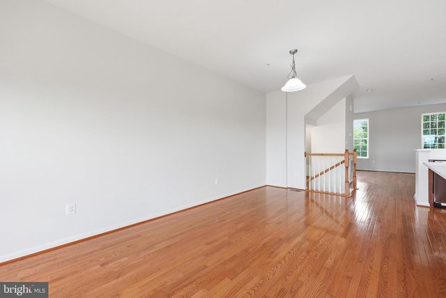 2075 SPRING RUN CIR, Frederick, MD 21702