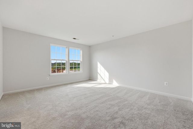2075 SPRING RUN CIR, Frederick, MD 21702