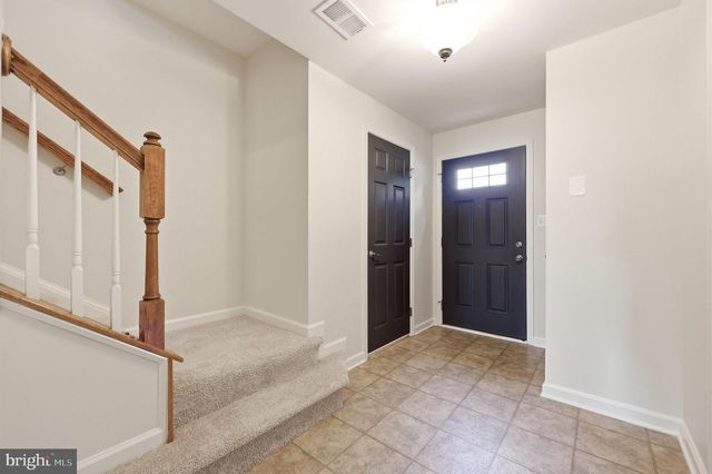 2075 SPRING RUN CIR, Frederick, MD 21702