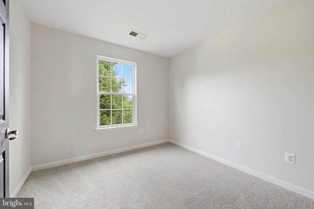 2075 SPRING RUN CIR, Frederick, MD 21702