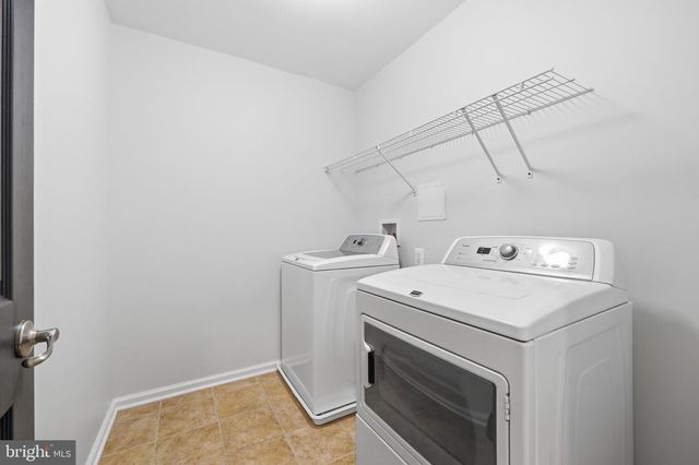 2075 SPRING RUN CIR, Frederick, MD 21702