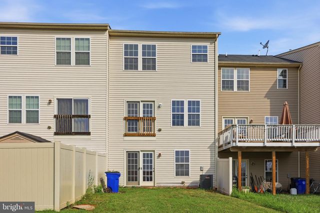 2075 SPRING RUN CIR, Frederick, MD 21702