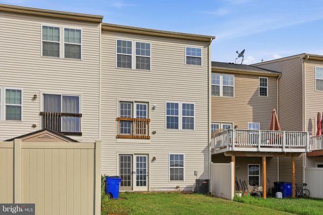 2075 SPRING RUN CIR, Frederick, MD 21702