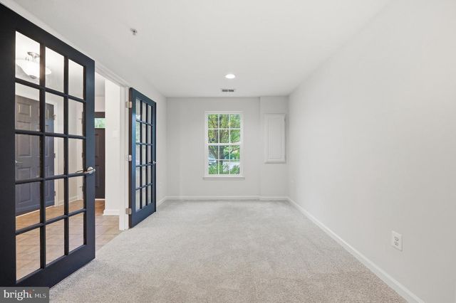 2075 SPRING RUN CIR, Frederick, MD 21702