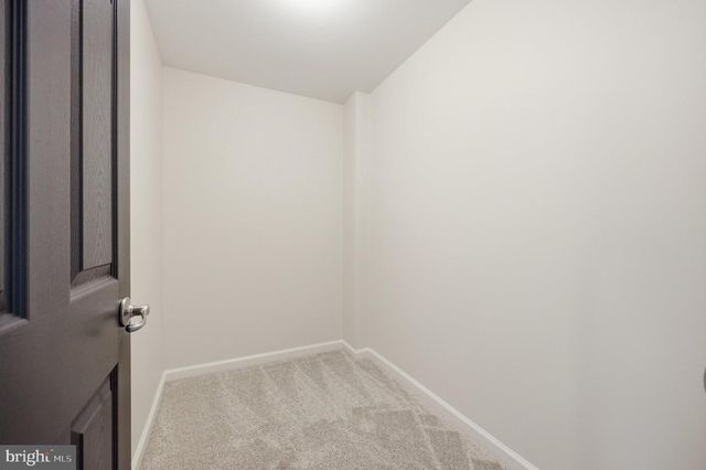 2075 SPRING RUN CIR, Frederick, MD 21702