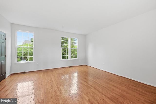 2075 SPRING RUN CIR, Frederick, MD 21702