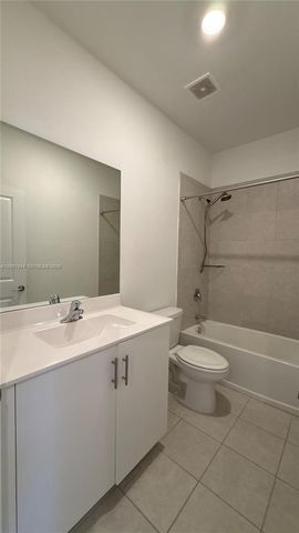 24580 SW 119th Court 24580, Homestead, FL 33032