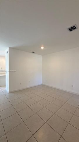 24580 SW 119th Court 24580, Homestead, FL 33032
