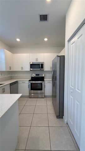 24580 SW 119th Court 24580, Homestead, FL 33032