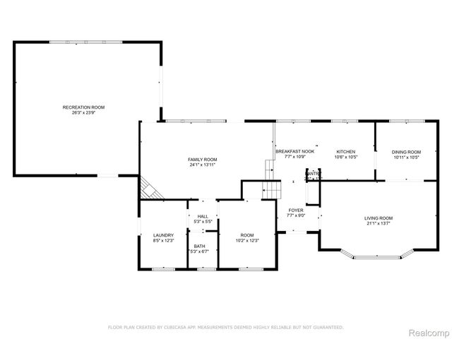 5611 Priory Lane, Bloomfield Hills, MI 48301
