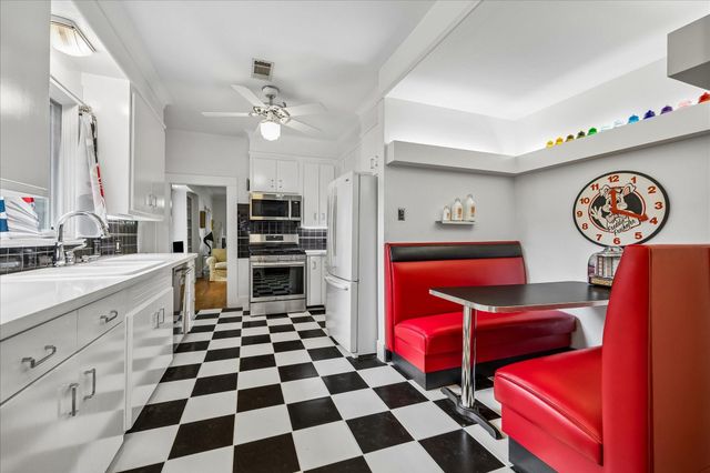 414 W 13th Street, Houston, TX 77008