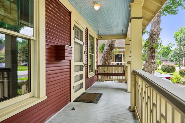 414 W 13th Street, Houston, TX 77008