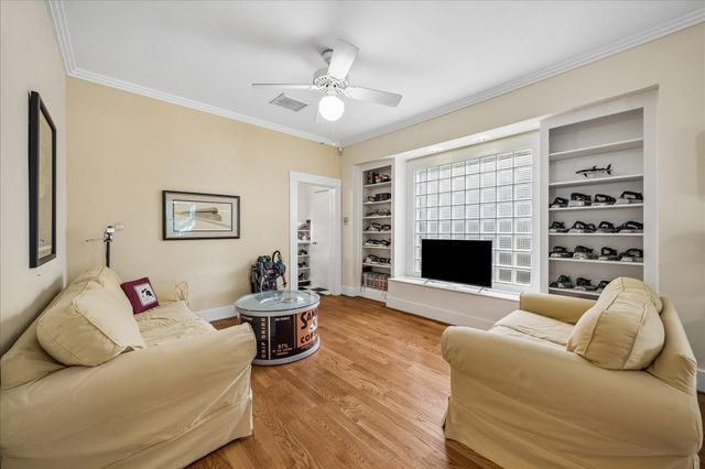 414 W 13th Street, Houston, TX 77008