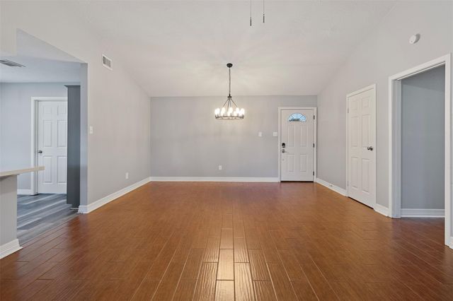 210 Pecan Valley Court, Friendswood, TX 77546