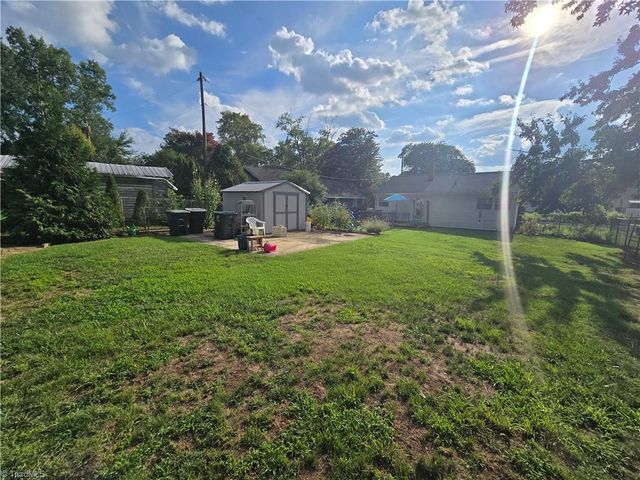 1308 Bogart Street, Greensboro, NC 27405