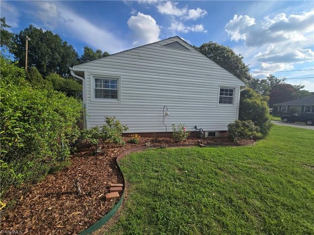 1308 Bogart Street, Greensboro, NC 27405