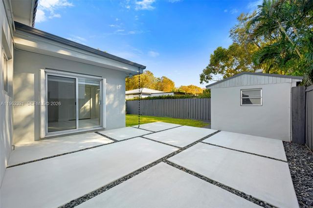 1811 SW 18th Ave, Miami, FL 33145