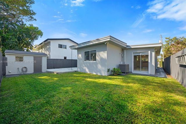 1811 SW 18th Ave, Miami, FL 33145