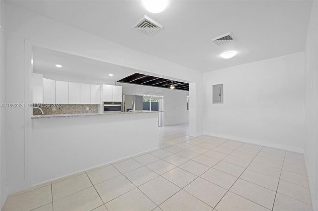 1811 SW 18th Ave, Miami, FL 33145