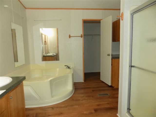 12792 W Highway 199, Poolville, TX 76487